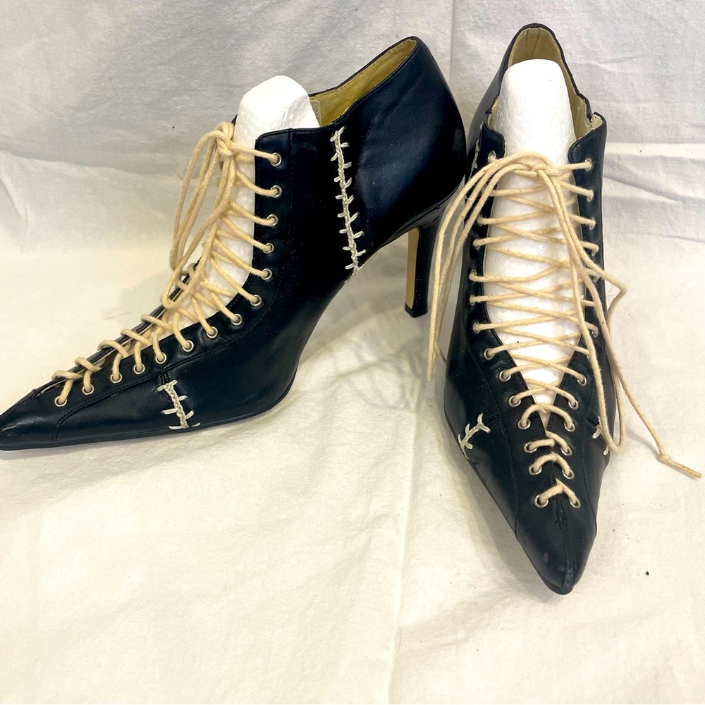 Black lace up fetish bootie size 9. Pointy toe heel vintage 1990s